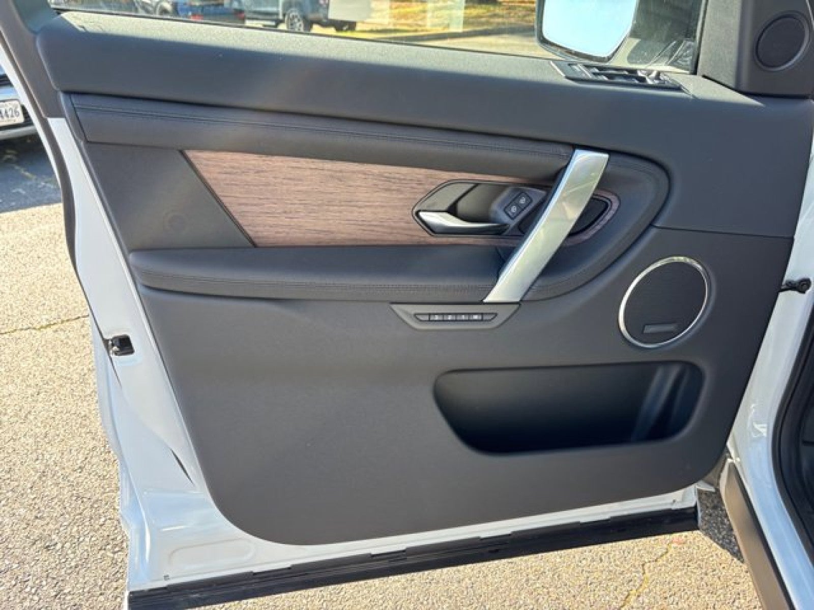 2025 Land Rover Discovery Sport S