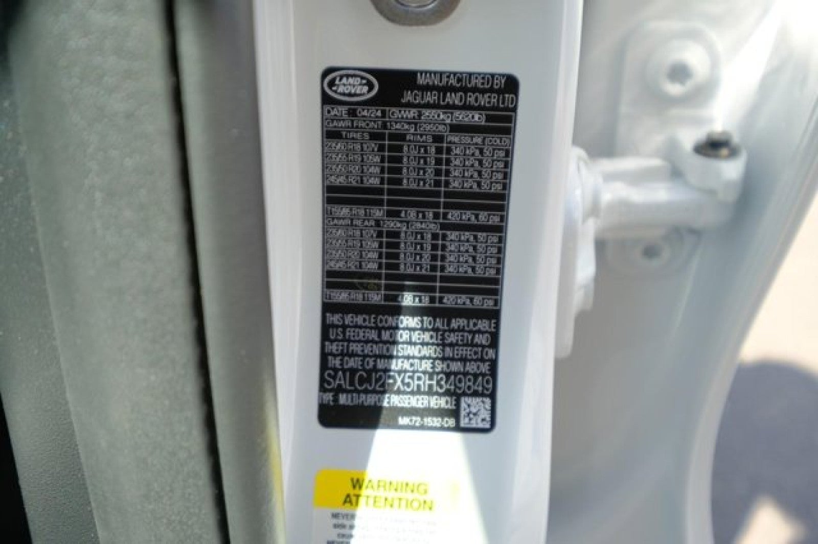 2024 Land Rover Discovery Sport Core S