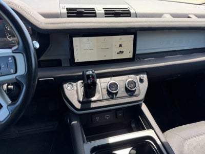 2022 Land Rover Defender X-Dynamic SE