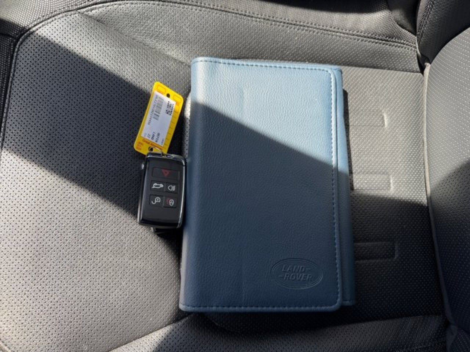 2022 Land Rover Defender X-Dynamic SE