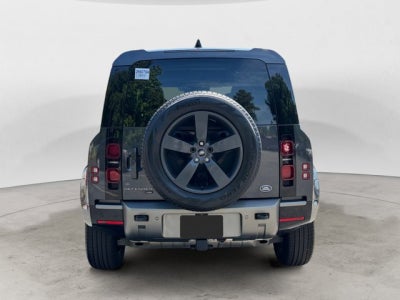 2022 Land Rover Defender X-Dynamic SE