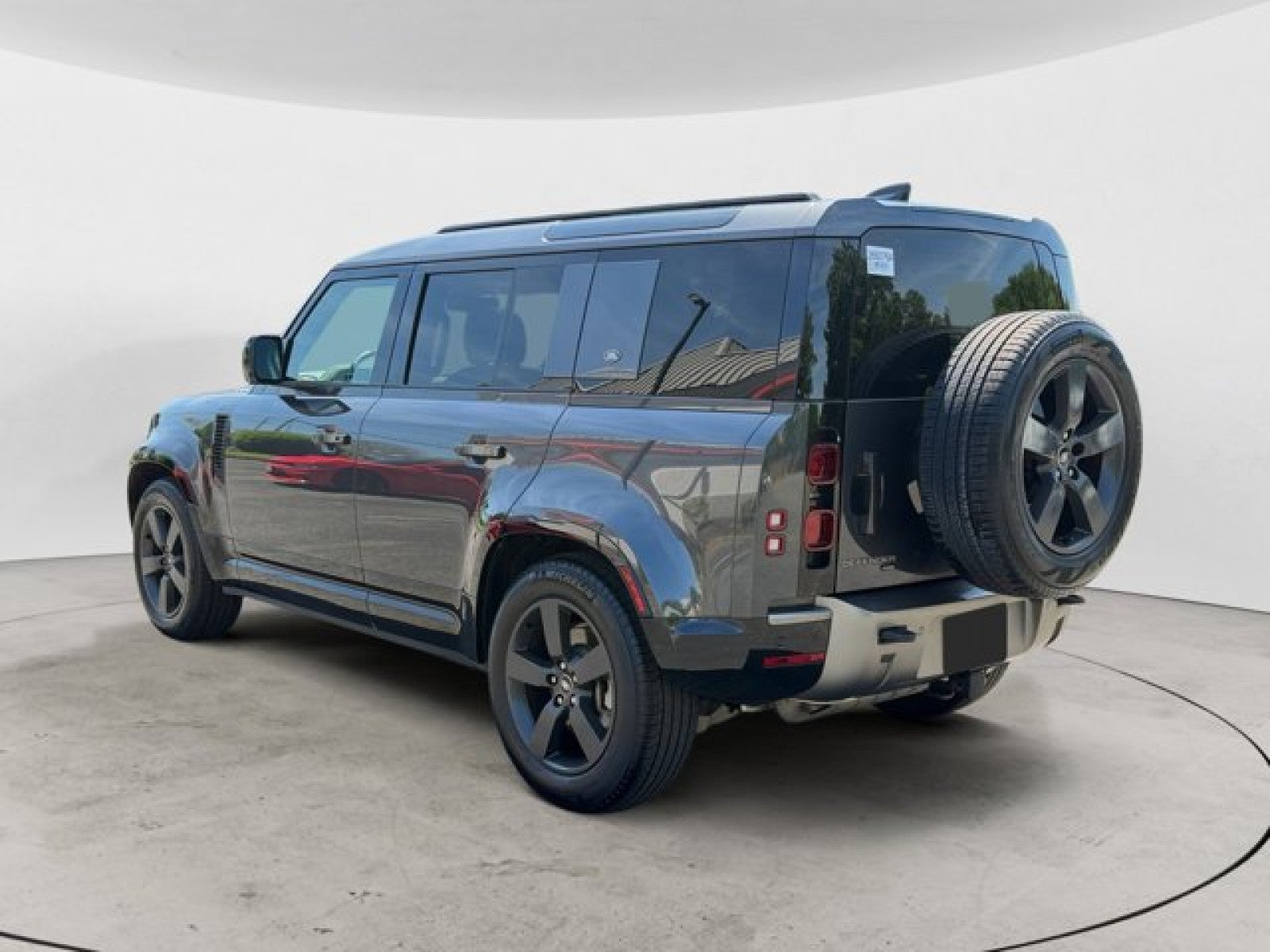 2022 Land Rover Defender X-Dynamic SE