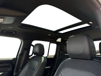 2022 Land Rover Defender X-Dynamic SE