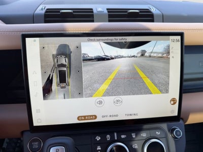 2026 Land Rover Defender X-Dynamic SE