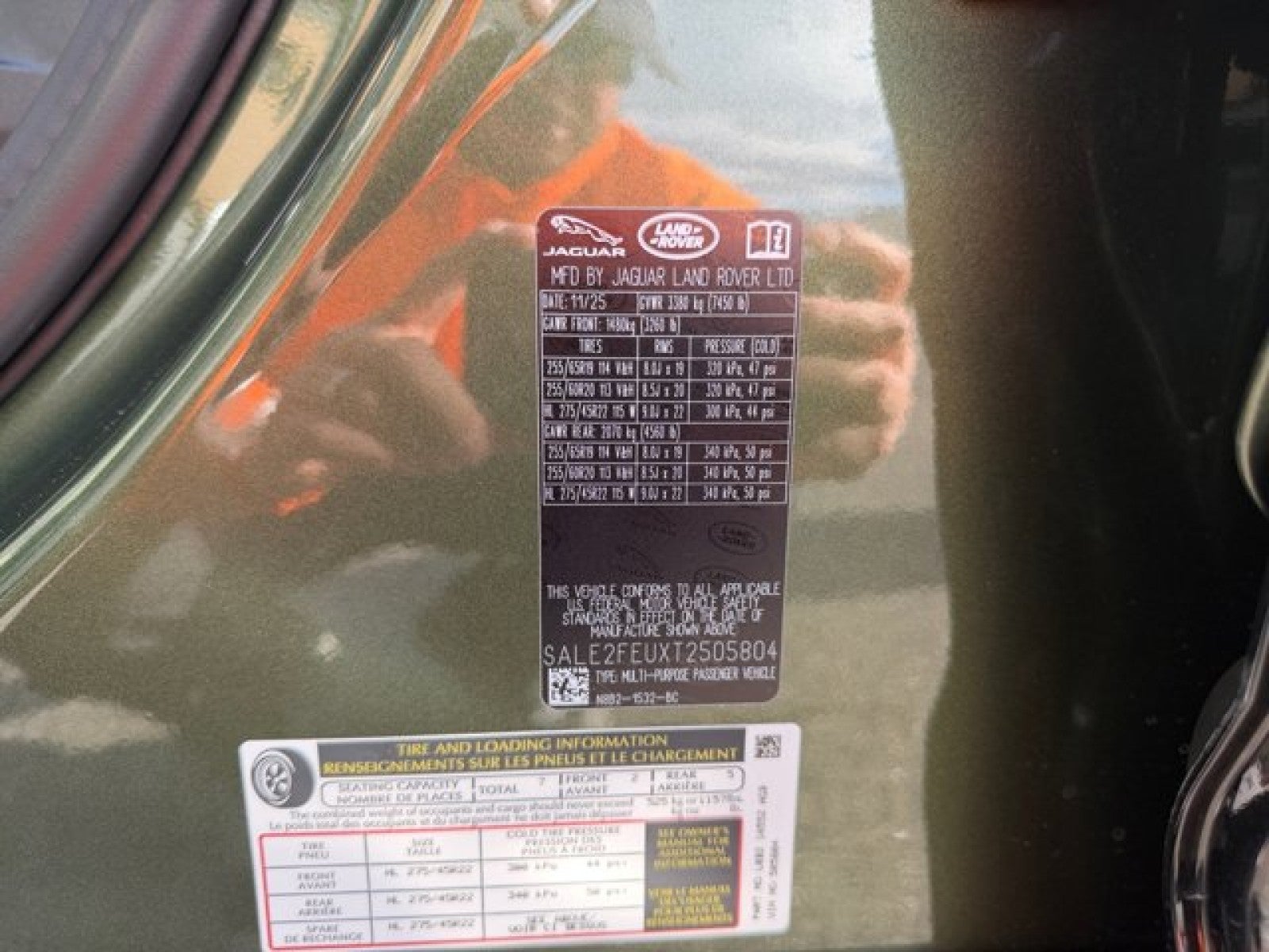 2026 Land Rover Defender X-Dynamic SE