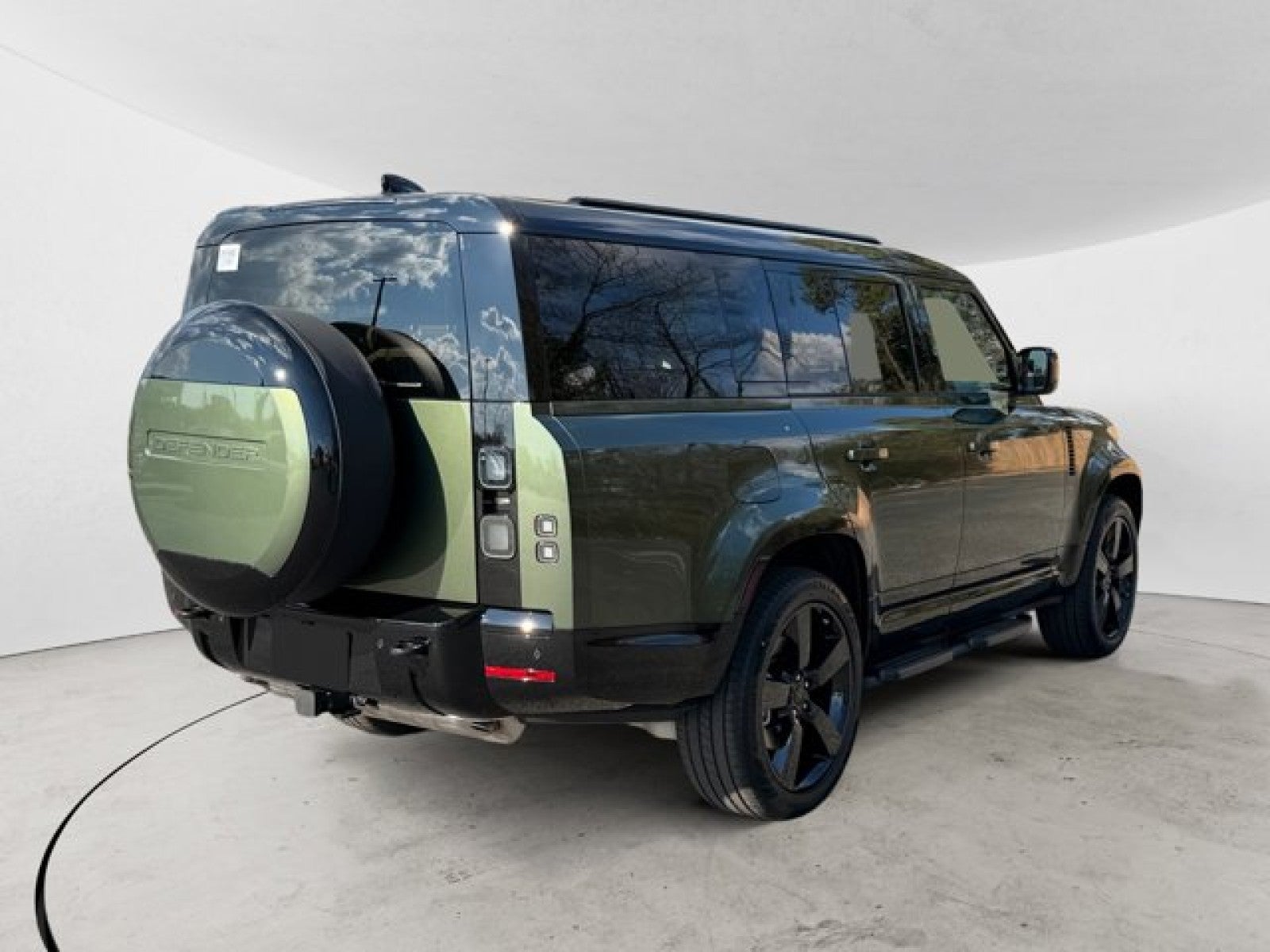 2026 Land Rover Defender X-Dynamic SE