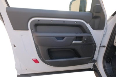 2025 Land Rover Defender S