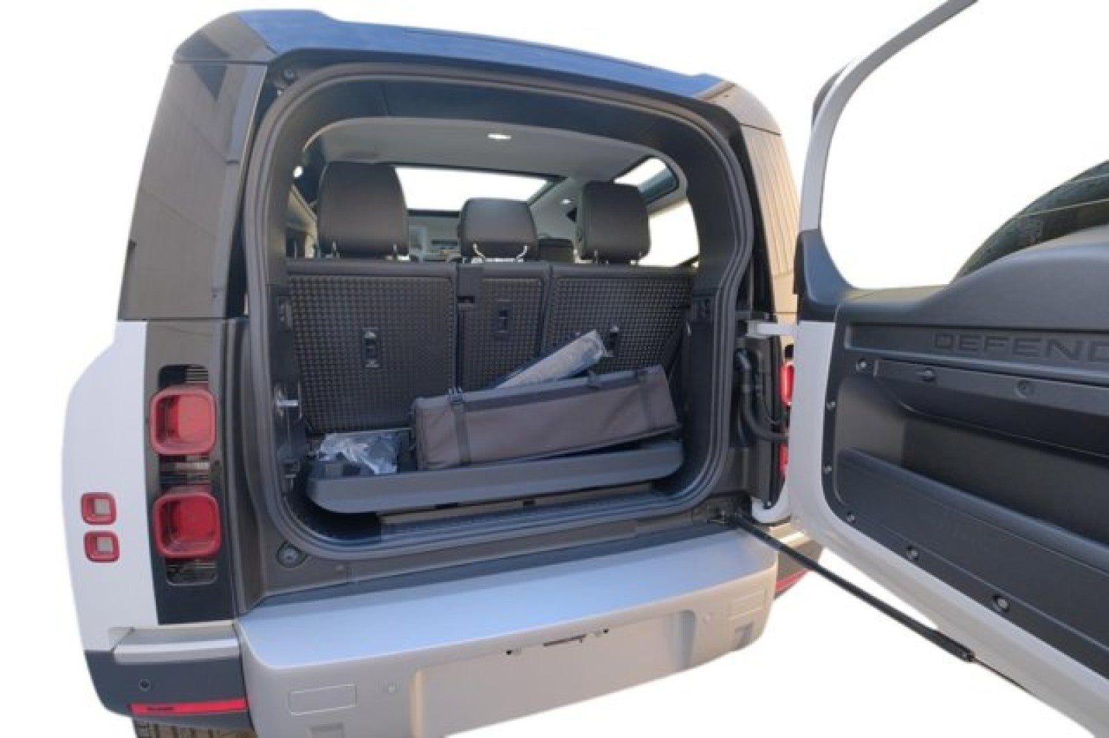 2025 Land Rover Defender S