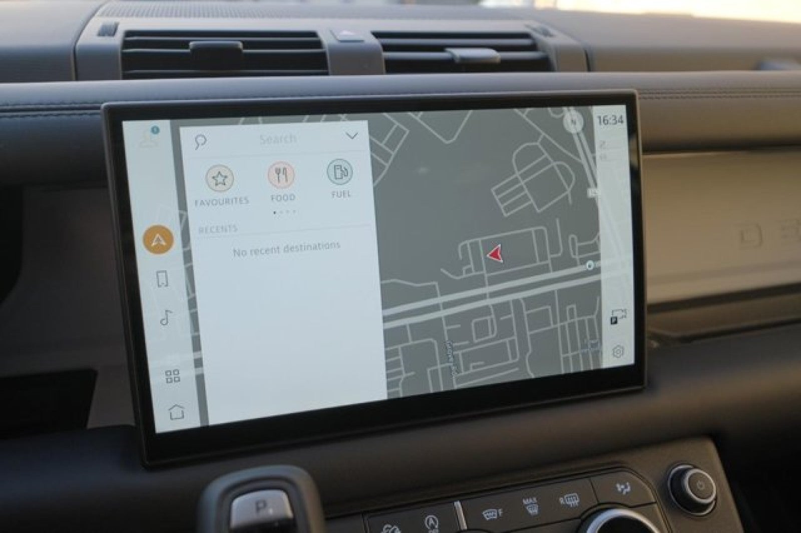 2025 Land Rover Defender S