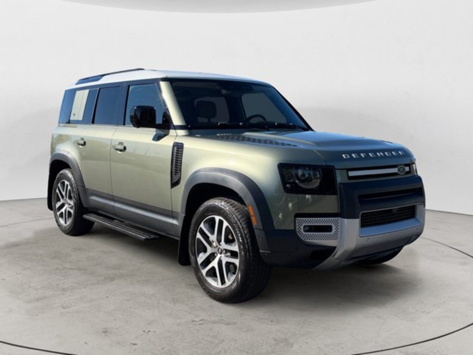 2024 Land Rover Defender S