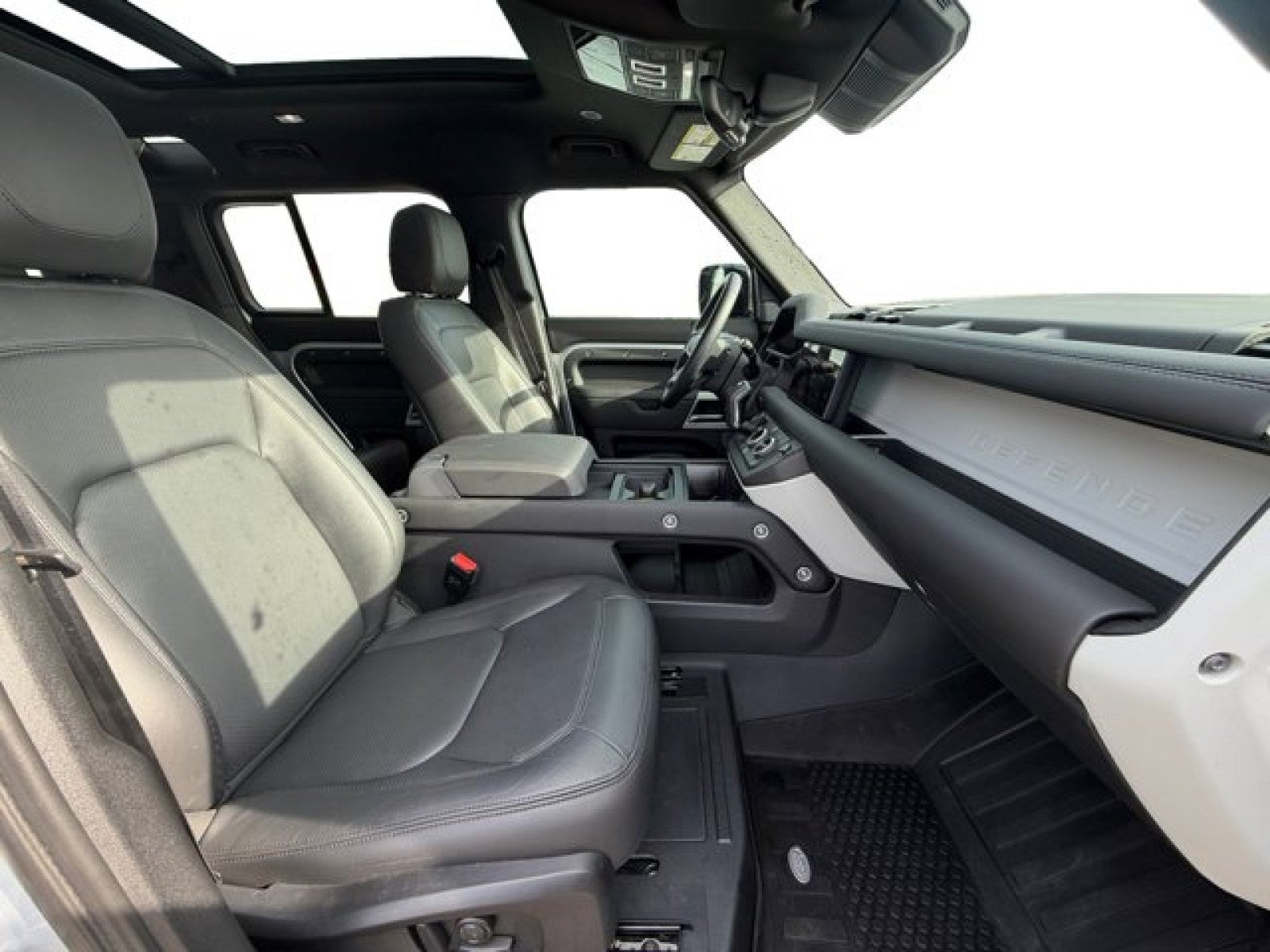 2024 Land Rover Defender S