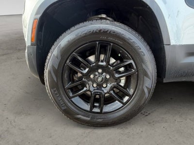 2024 Land Rover Defender S