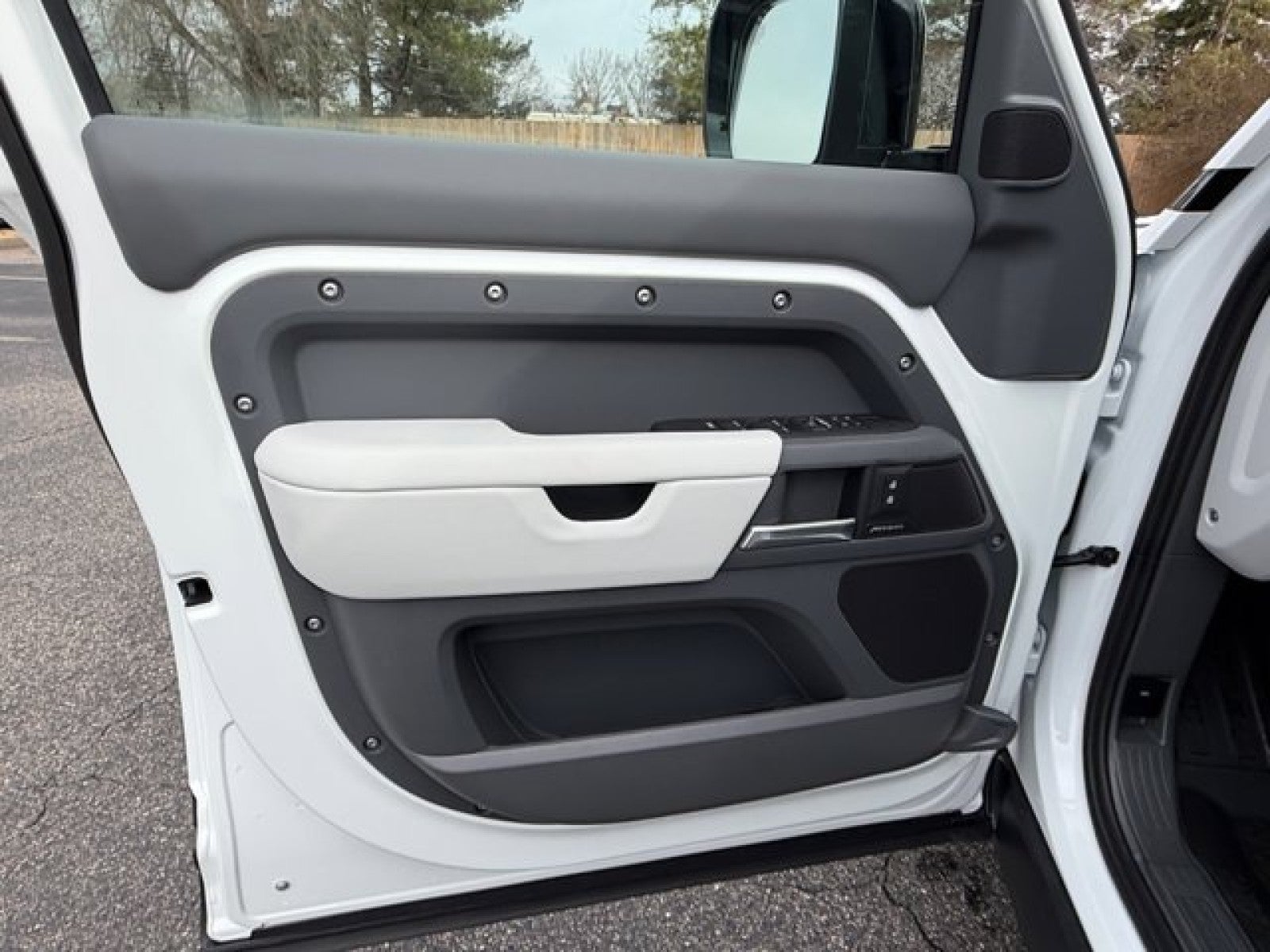 2026 Land Rover Defender S