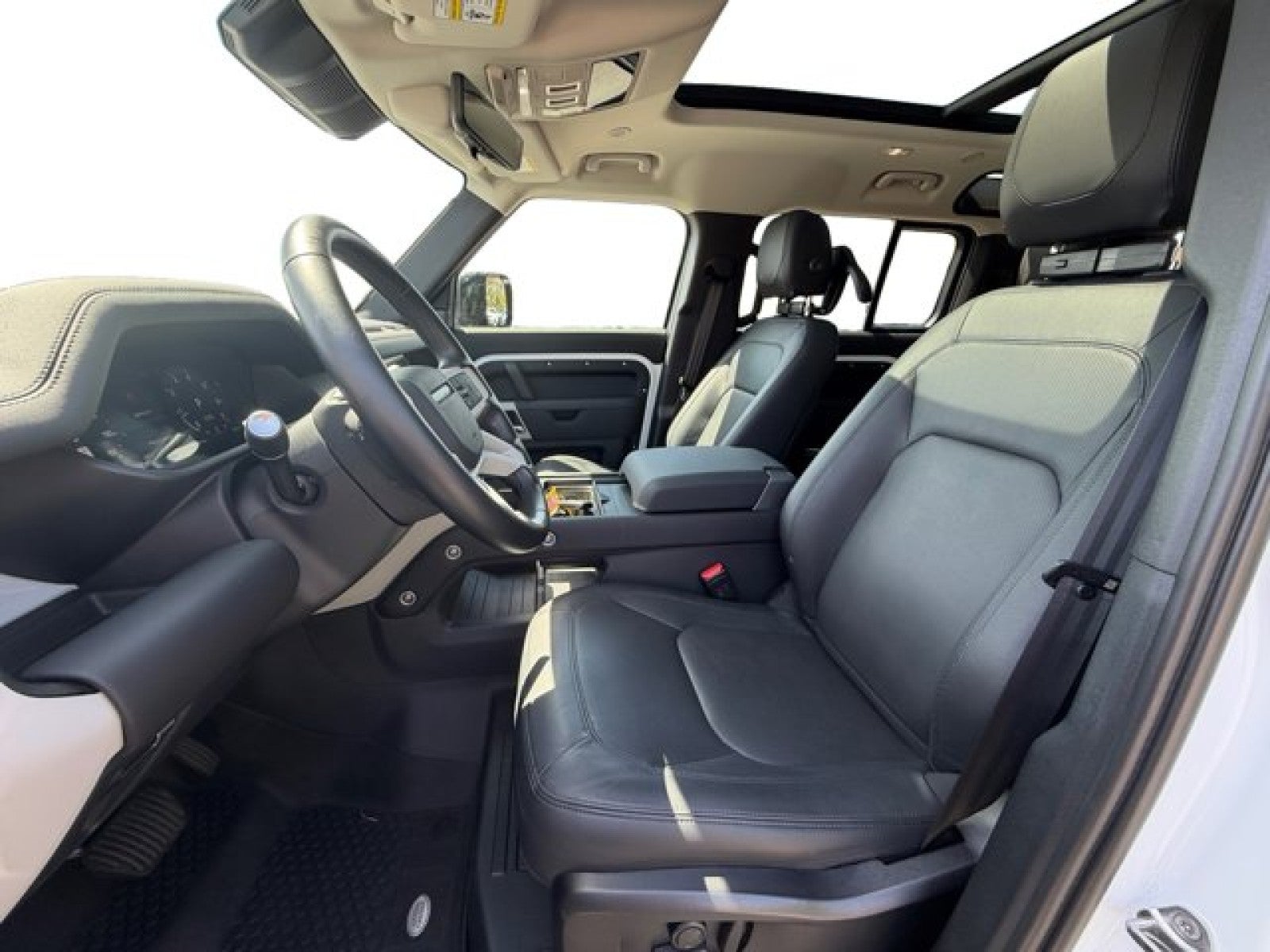 2024 Land Rover Defender 110 S