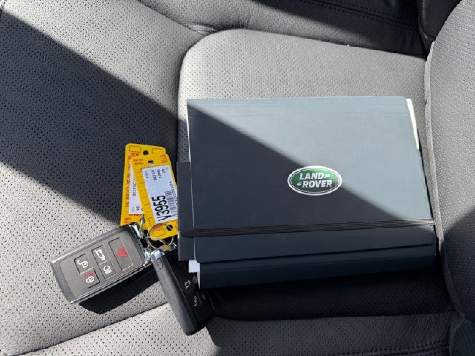 2024 Land Rover Defender 110 S