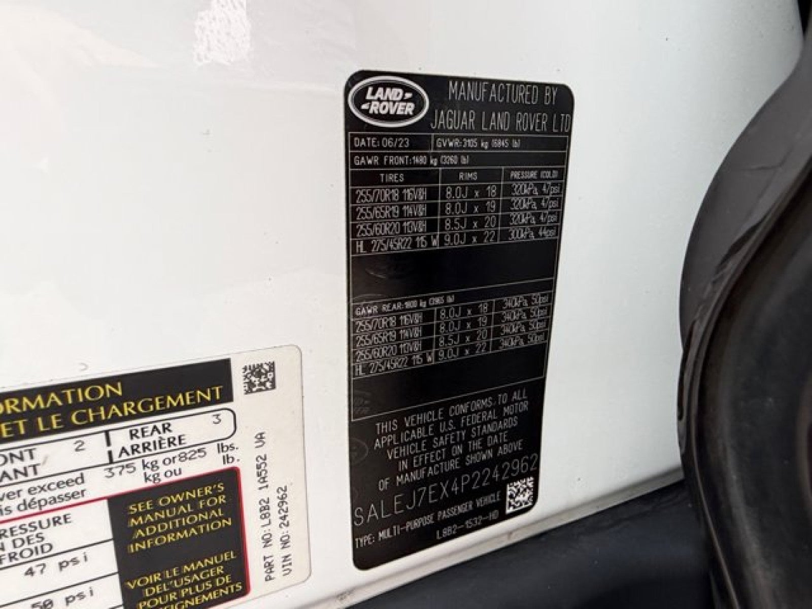 2023 Land Rover Defender S