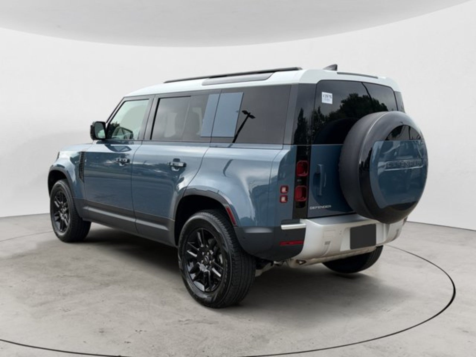 2025 Land Rover Defender S