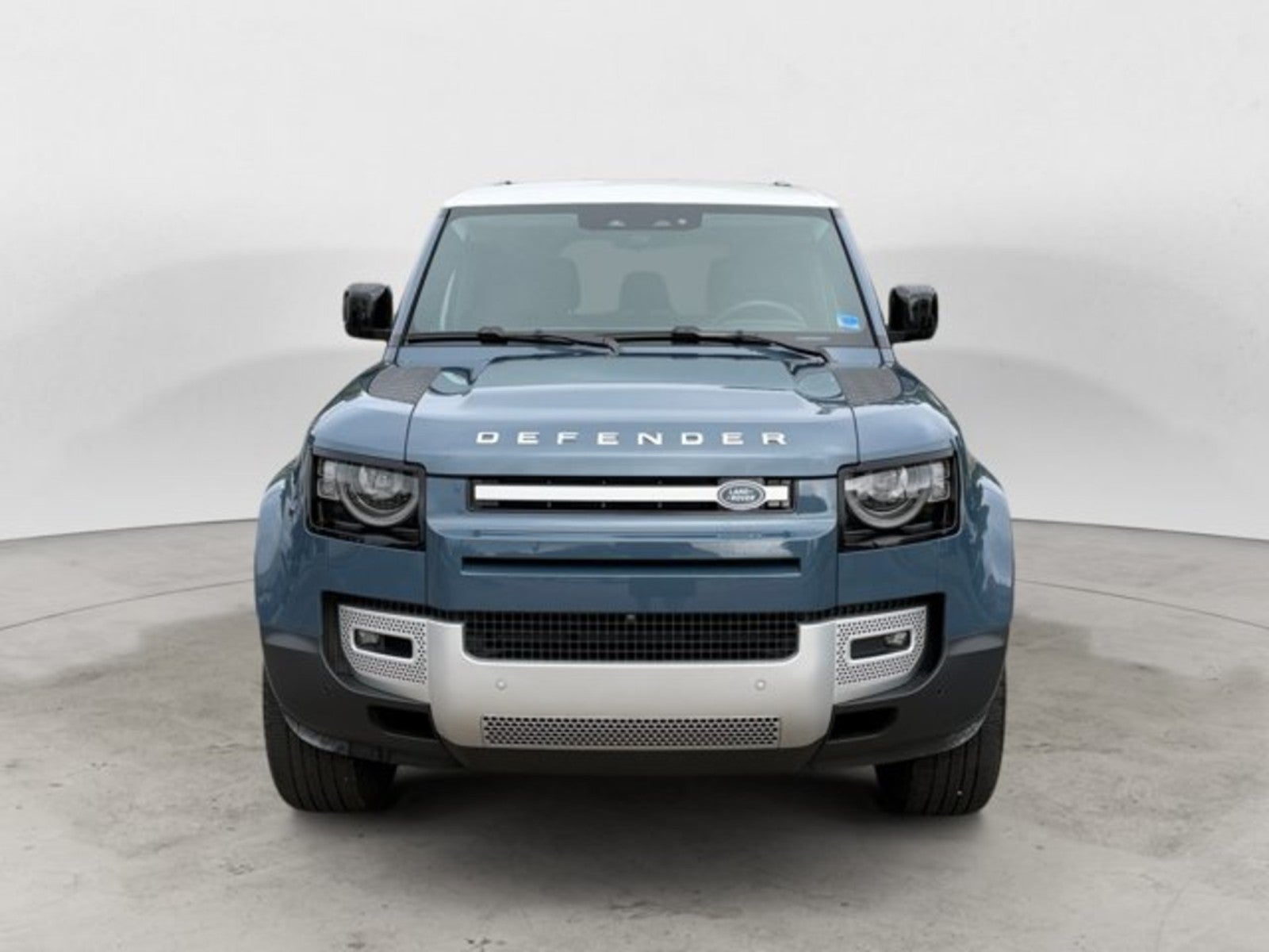 2025 Land Rover Defender S
