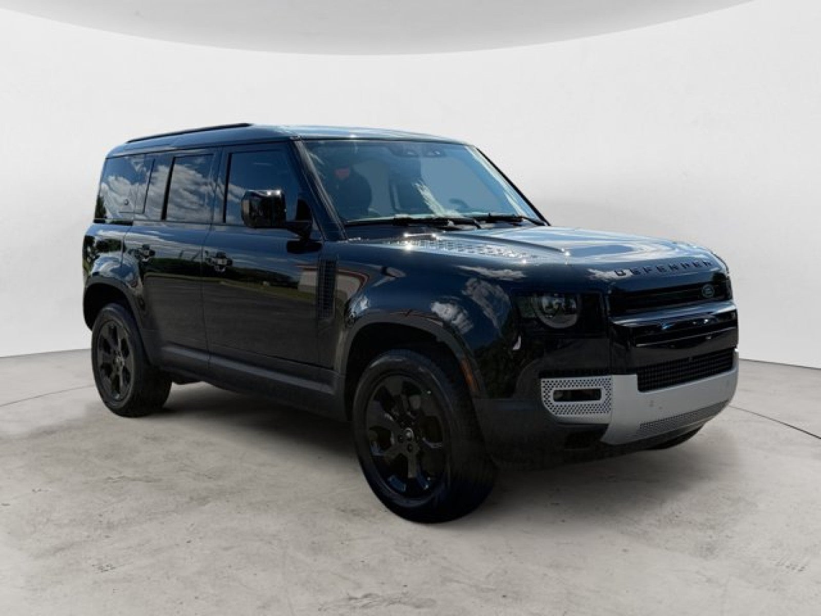 2024 Land Rover Defender S