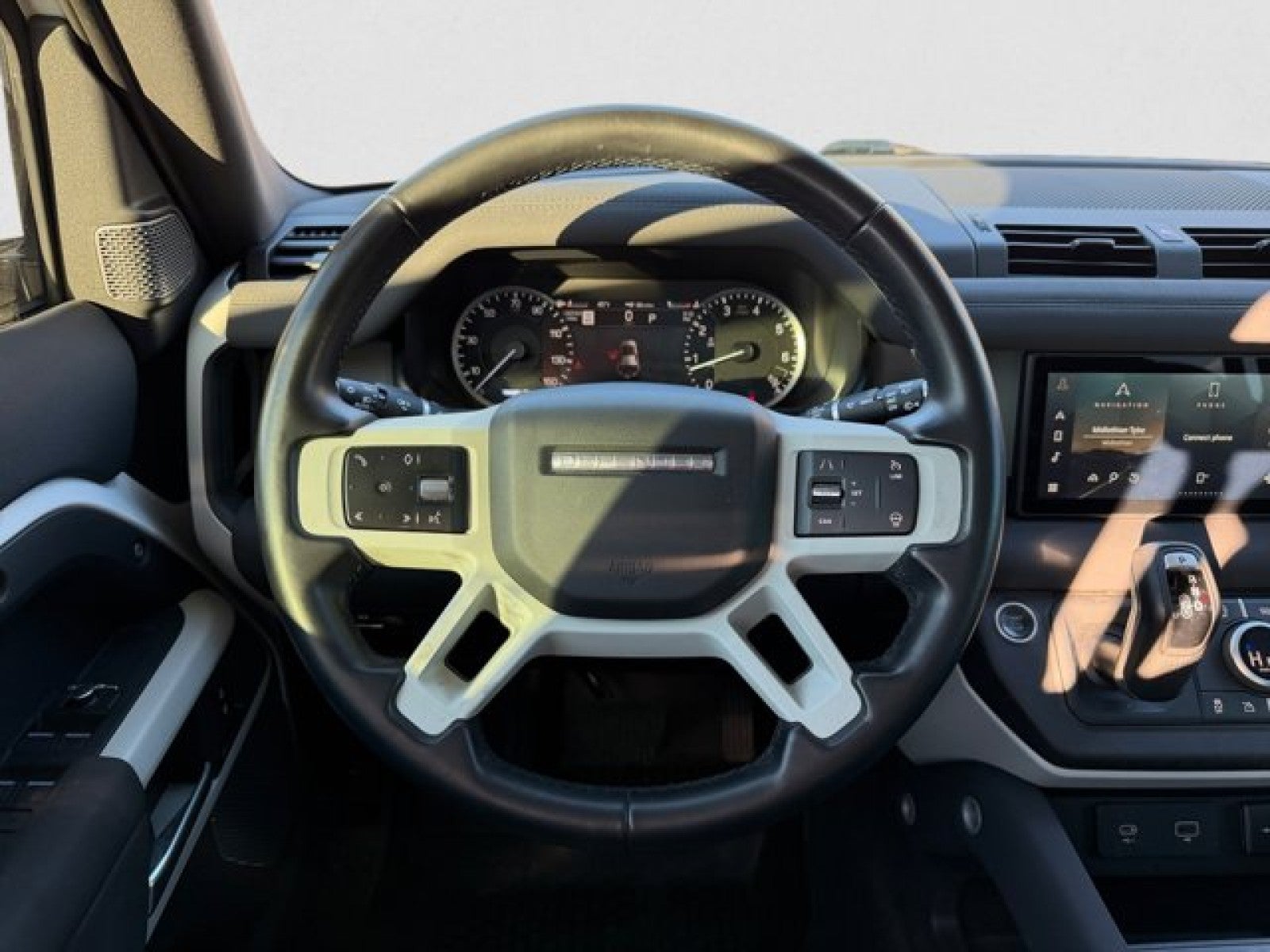 2023 Land Rover Defender S