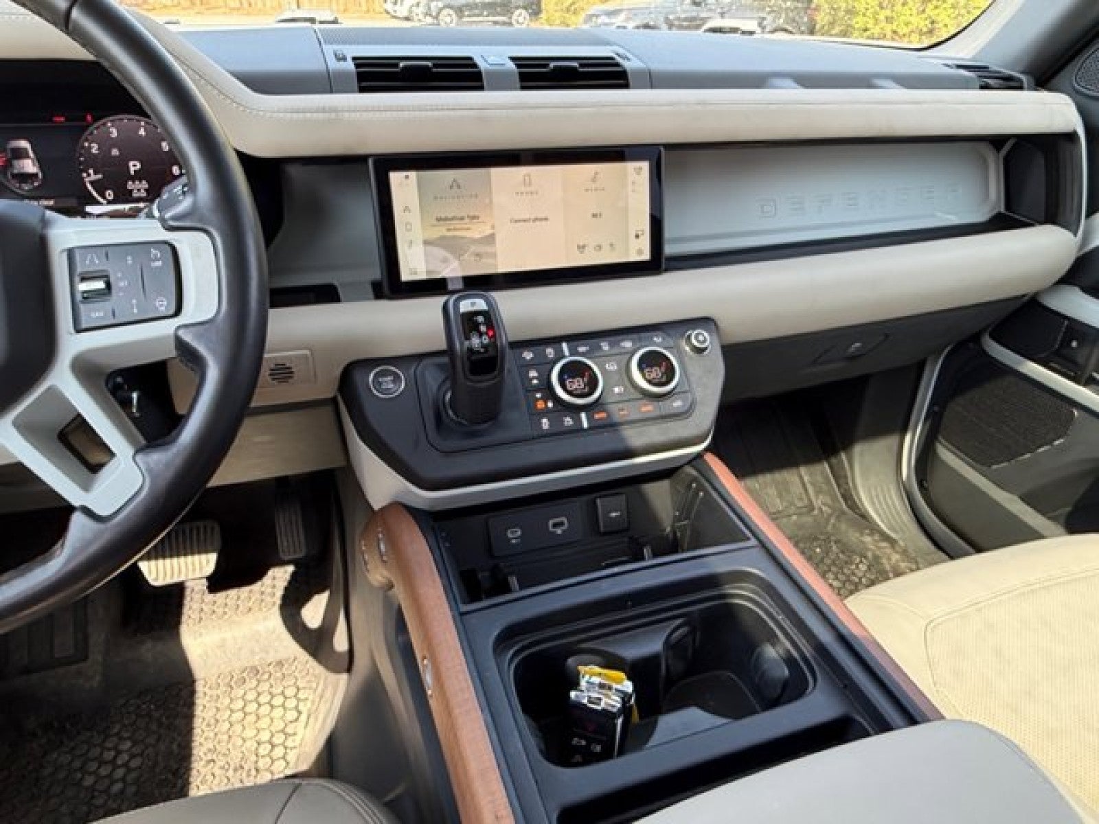 2024 Land Rover Defender S