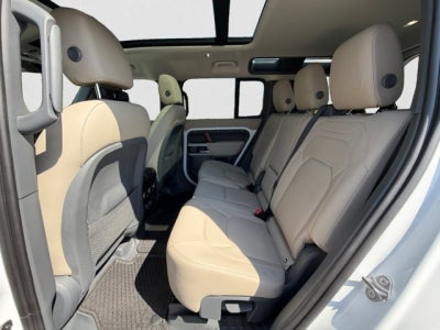 2024 Land Rover Defender S