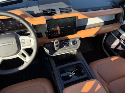 2024 Land Rover Defender S