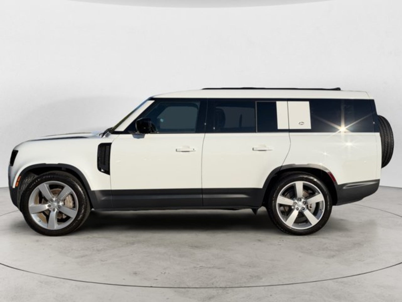 2024 Land Rover Defender S