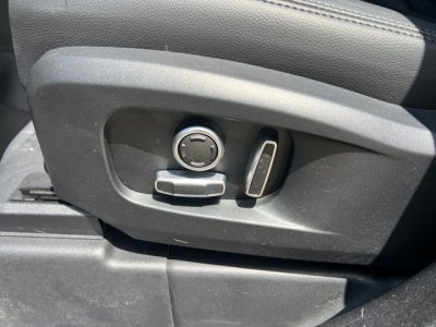 2024 Land Rover Defender S