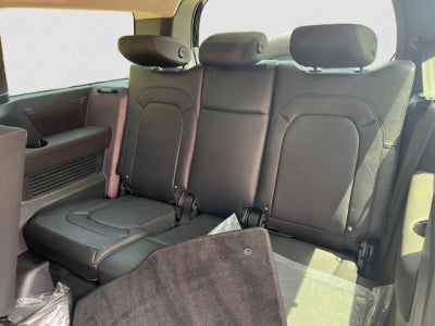 2024 Land Rover Defender S