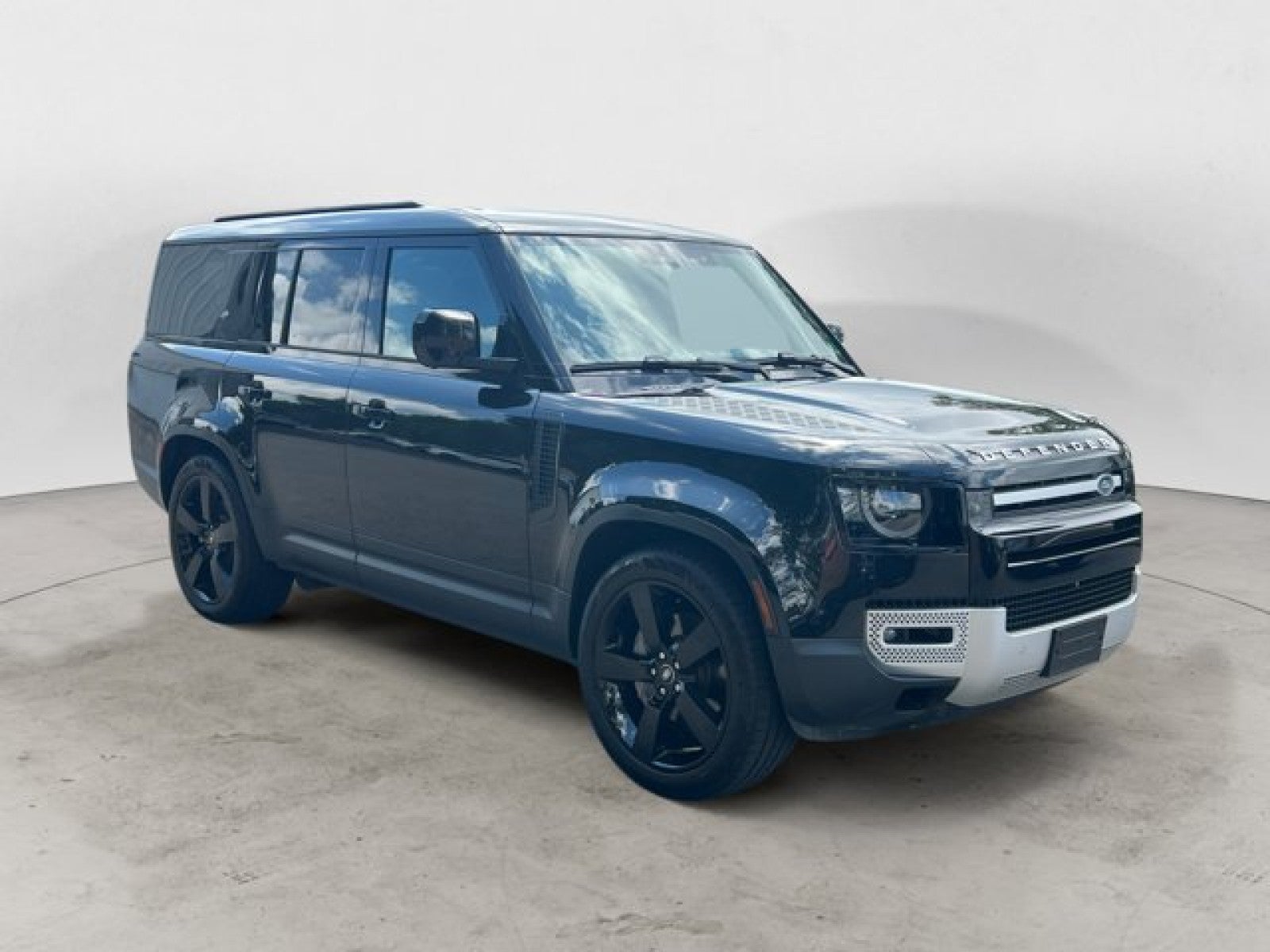 2024 Land Rover Defender S