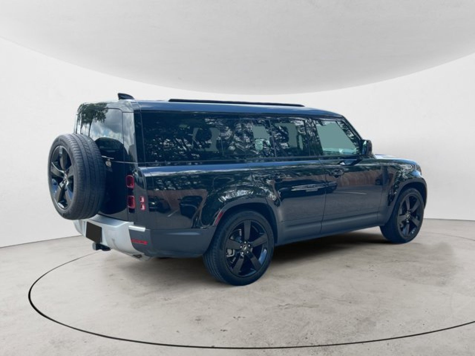 2024 Land Rover Defender S