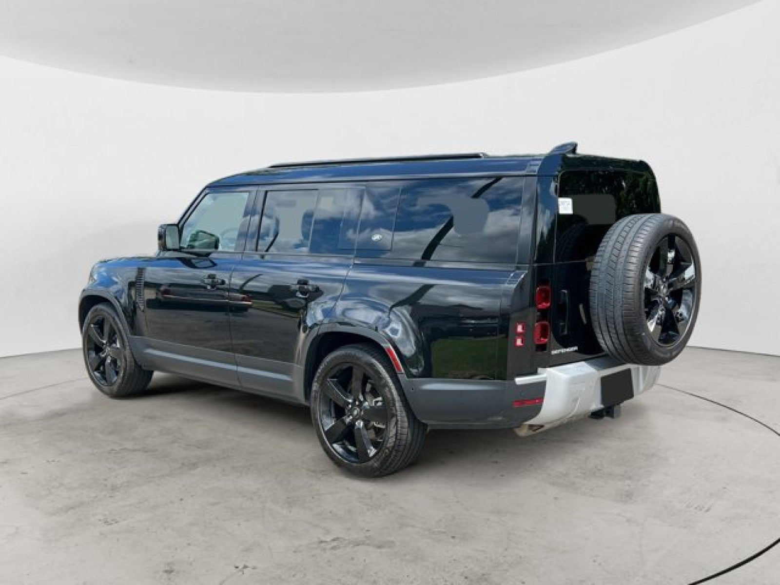 2024 Land Rover Defender S