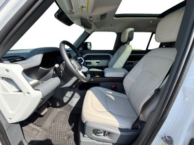 2023 Land Rover Defender First Edition 130