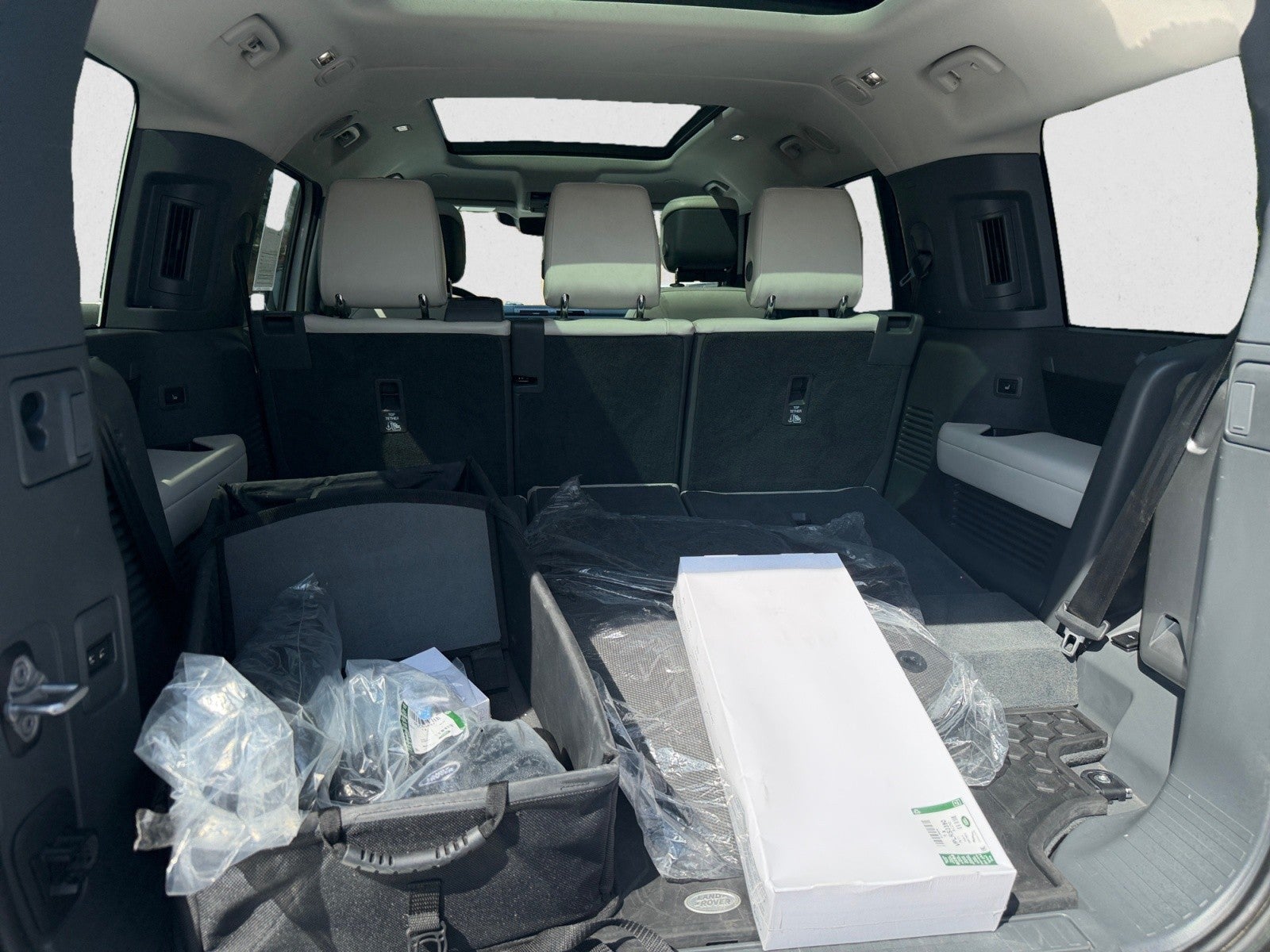 2023 Land Rover Defender First Edition 130