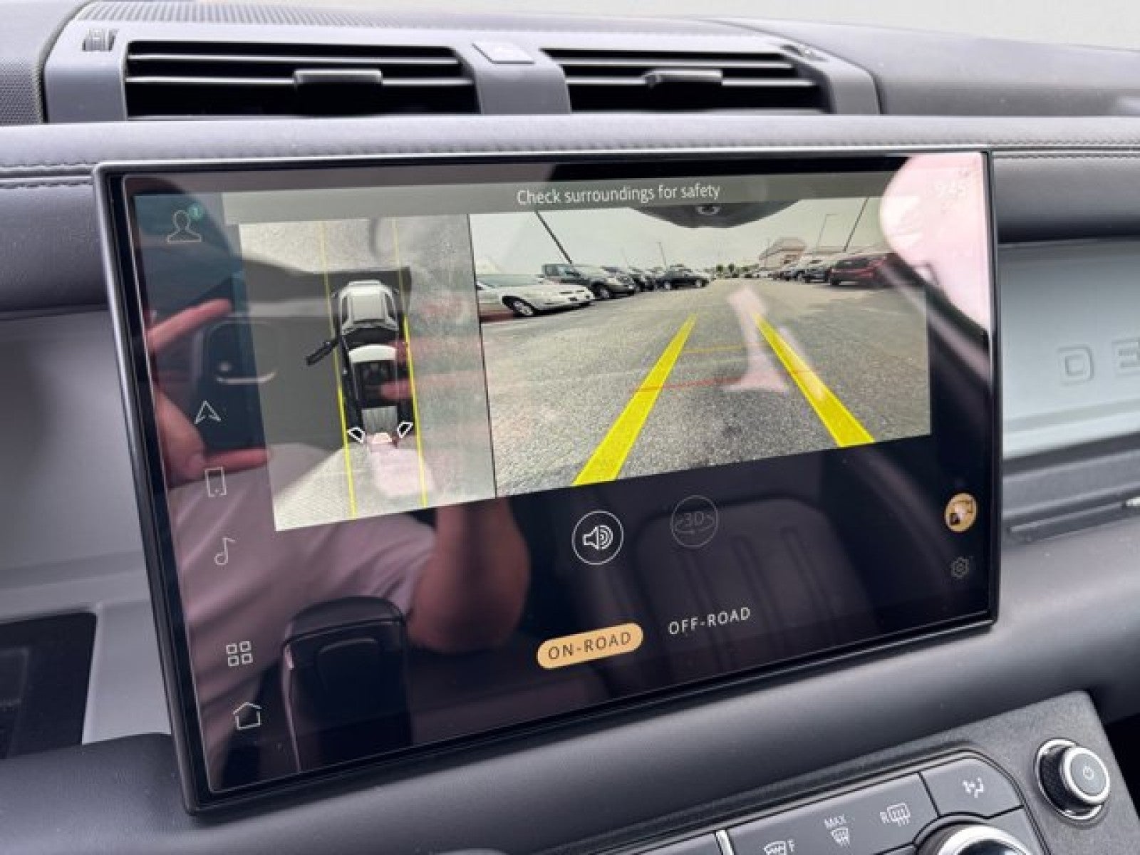 2022 Land Rover Defender XS Edition