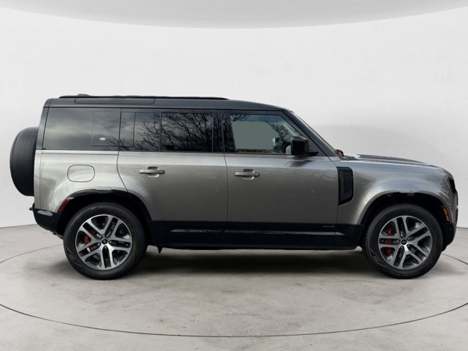 2022 Land Rover Defender X