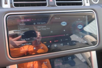 2021 Land Rover Range Rover Westminster | Rear Entertainment