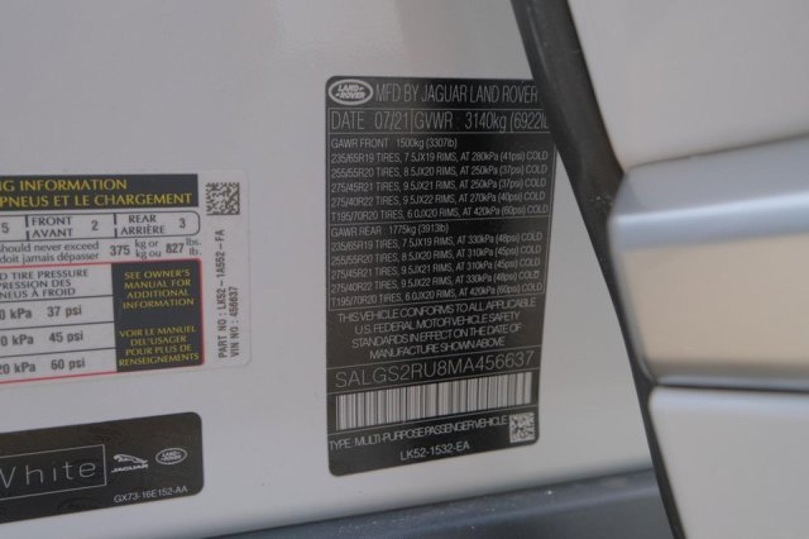 2021 Land Rover Range Rover Westminster | Rear Entertainment