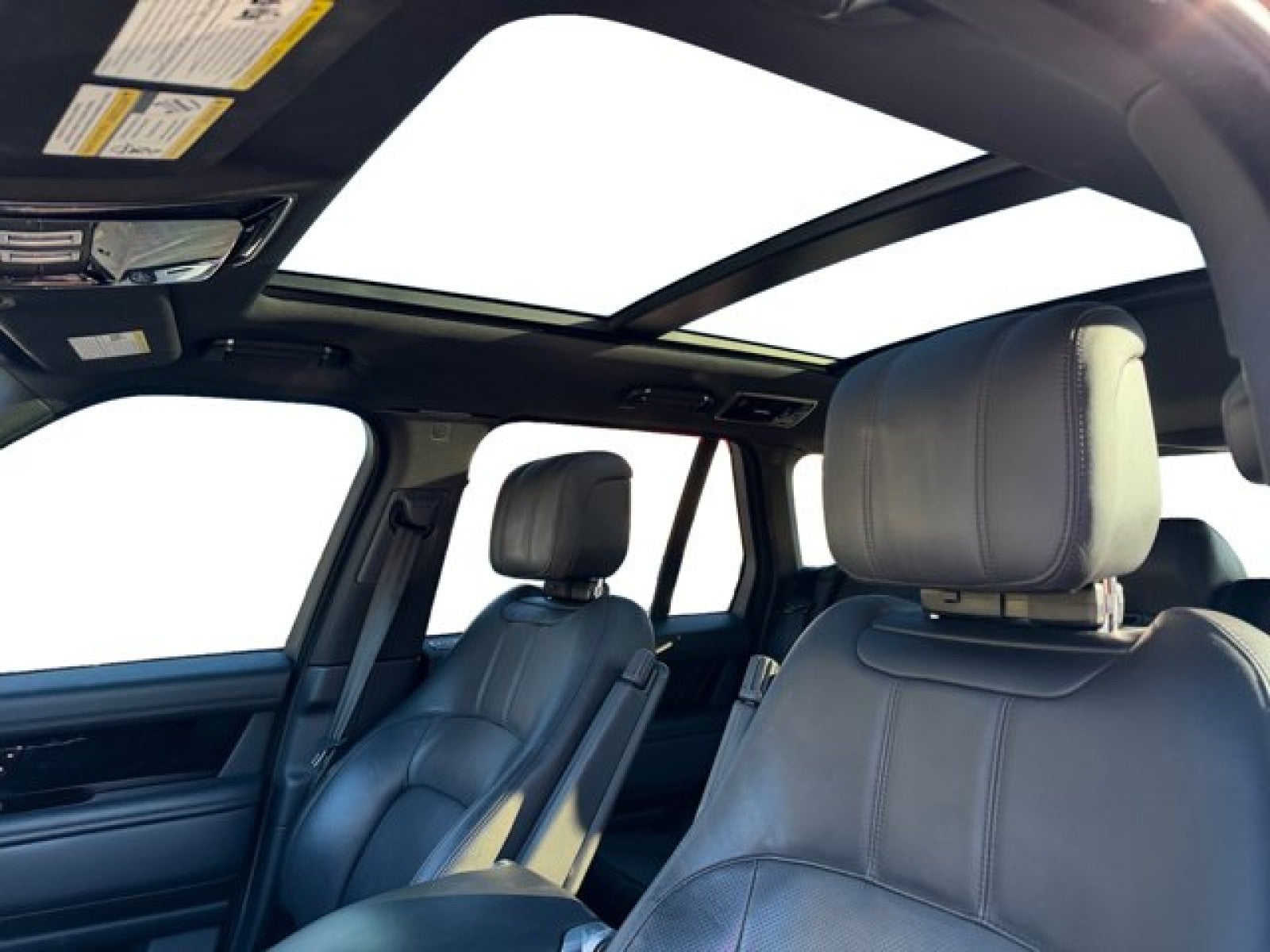 2020 Land Rover Range Rover P525 HSE