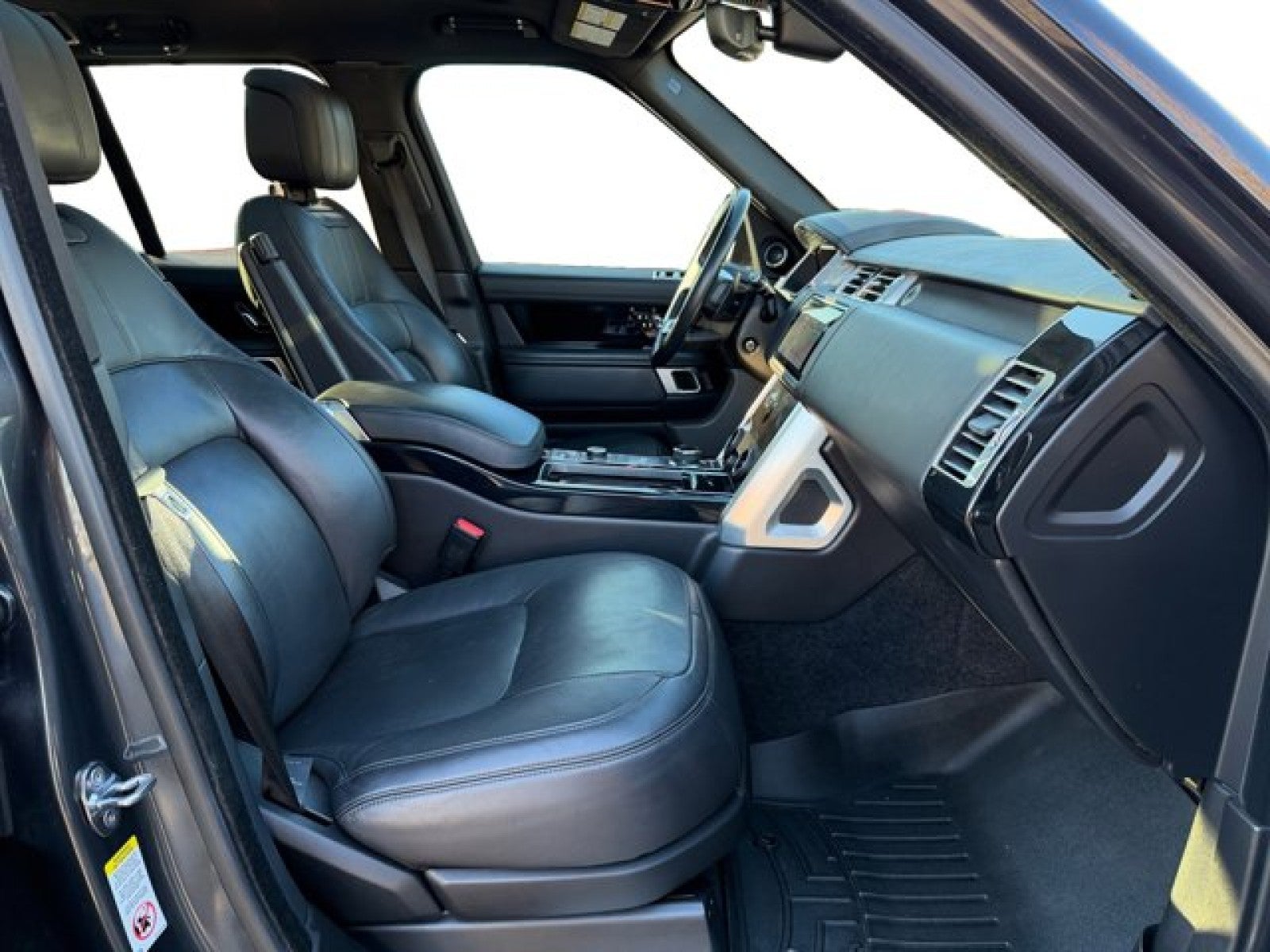 2020 Land Rover Range Rover P525 HSE