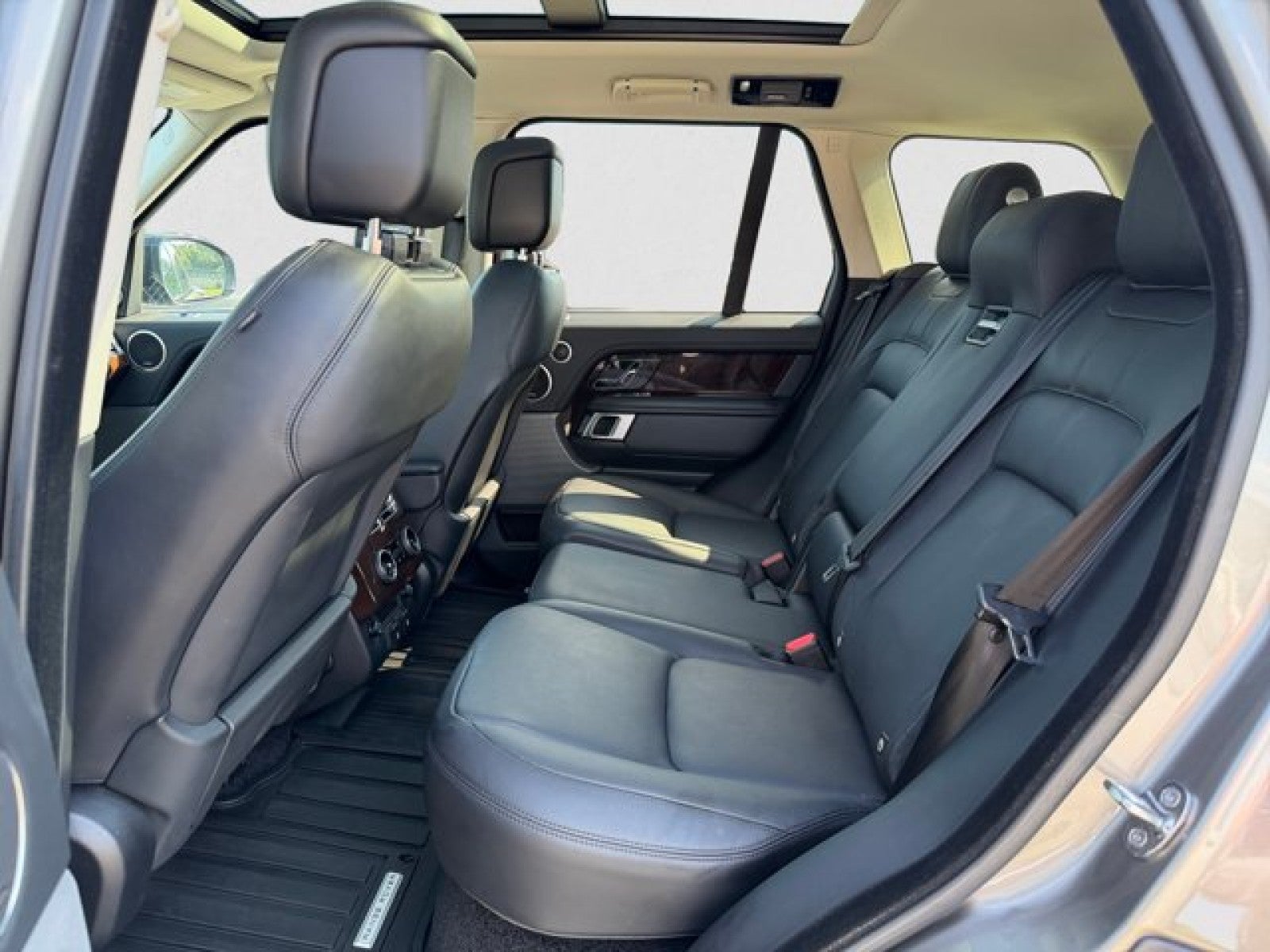 2021 Land Rover Range Rover P525 Westminster
