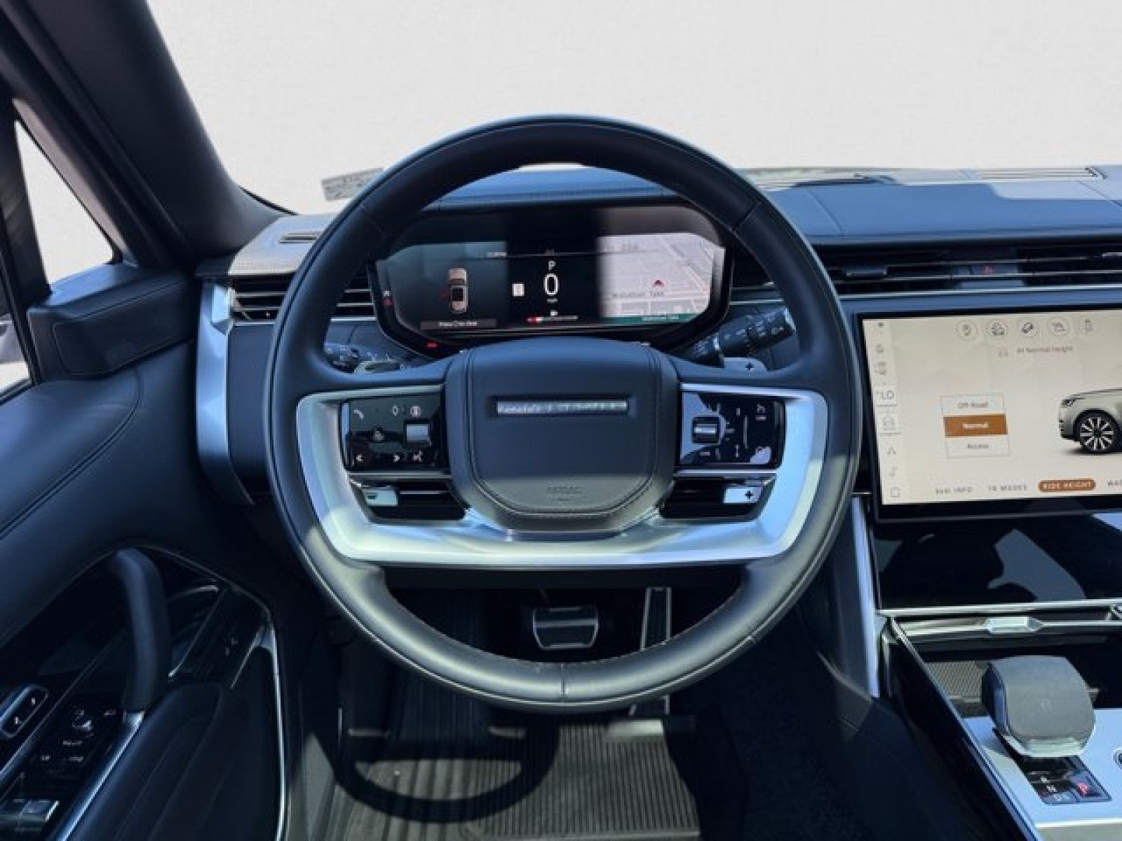 2025 Land Rover Range Rover SE