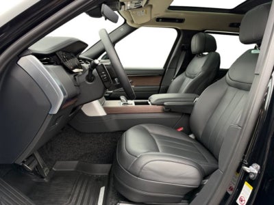 2025 Land Rover Range Rover SE