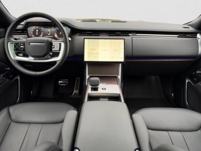 2025 Land Rover Range Rover SE