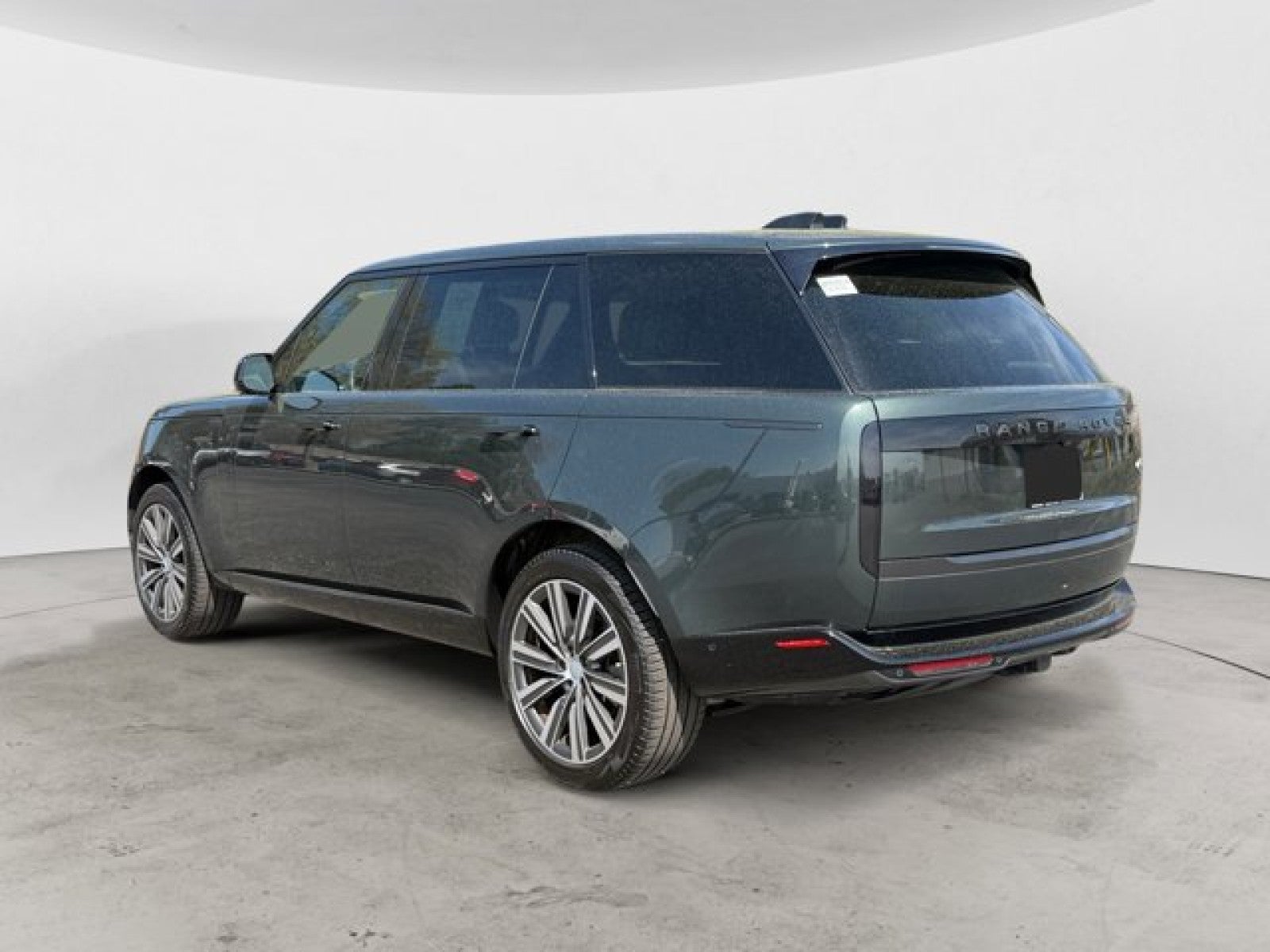 2023 Land Rover Range Rover SE LWB | 7 Seats