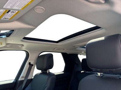 2024 Land Rover Discovery S