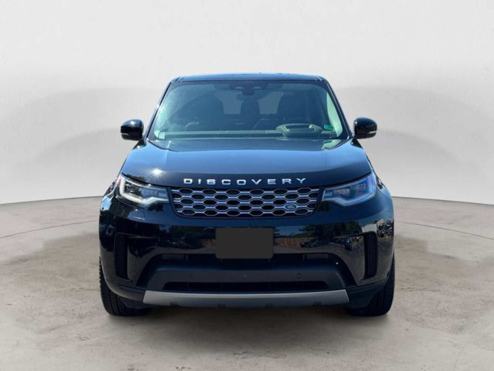 2024 Land Rover Discovery S