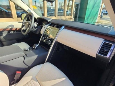 2024 Land Rover Discovery S