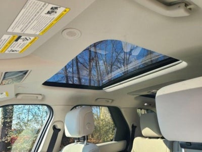 2024 Land Rover Discovery S